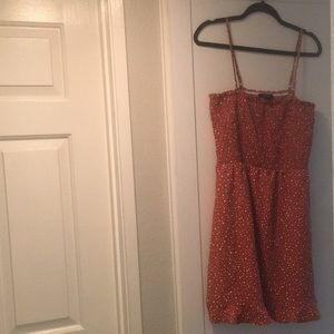 Brand:Forever 21 Size:US(L) color:Maroon with white dots